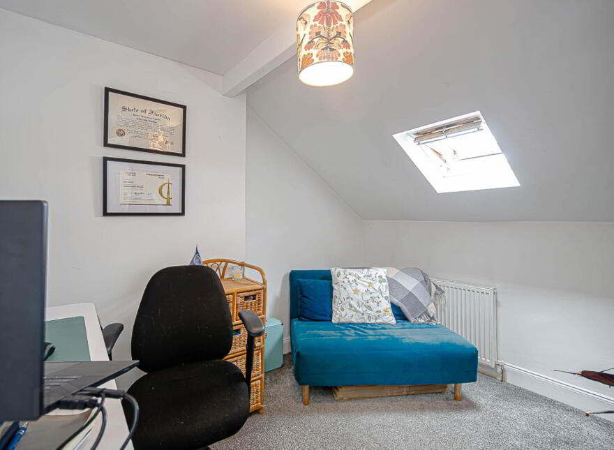 35 Upper Frank Street, Belfast, BT5 4NR