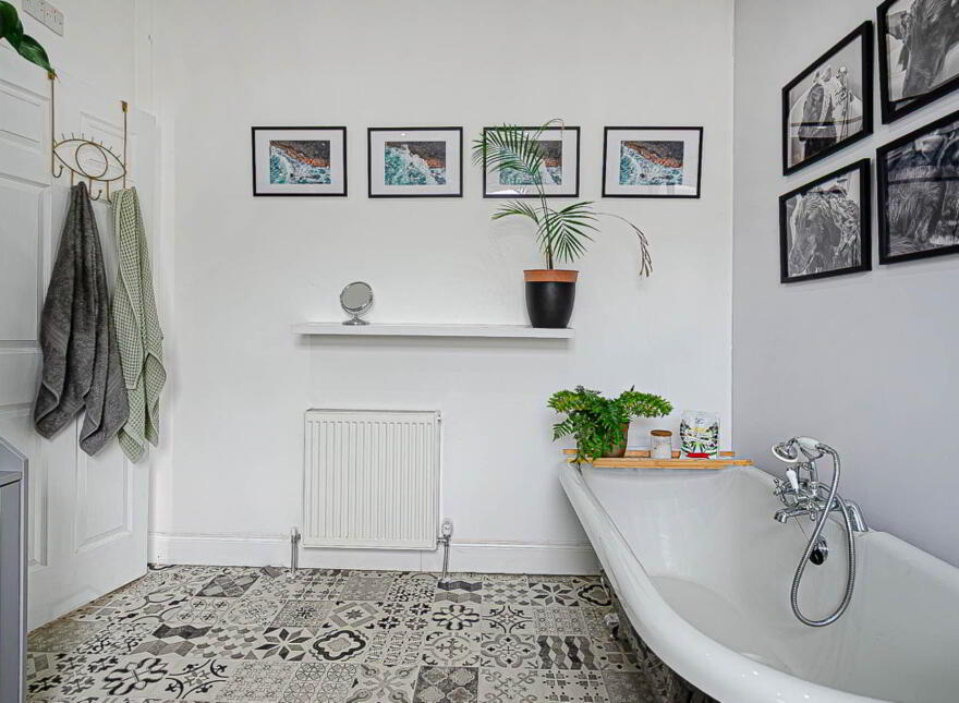 35 Upper Frank Street, Belfast, BT5 4NR