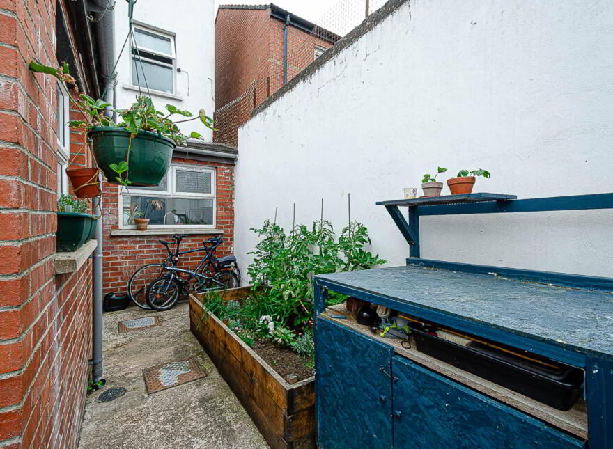 35 Upper Frank Street, Belfast, BT5 4NR