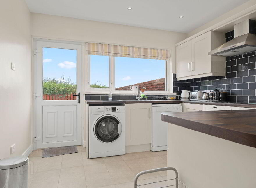 58 Dunsuivnish Avenue, Portstewart, BT55 7EP