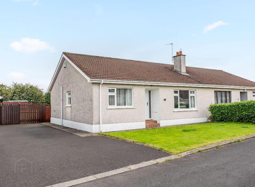 58 Dunsuivnish Avenue, Portstewart, BT55 7EP