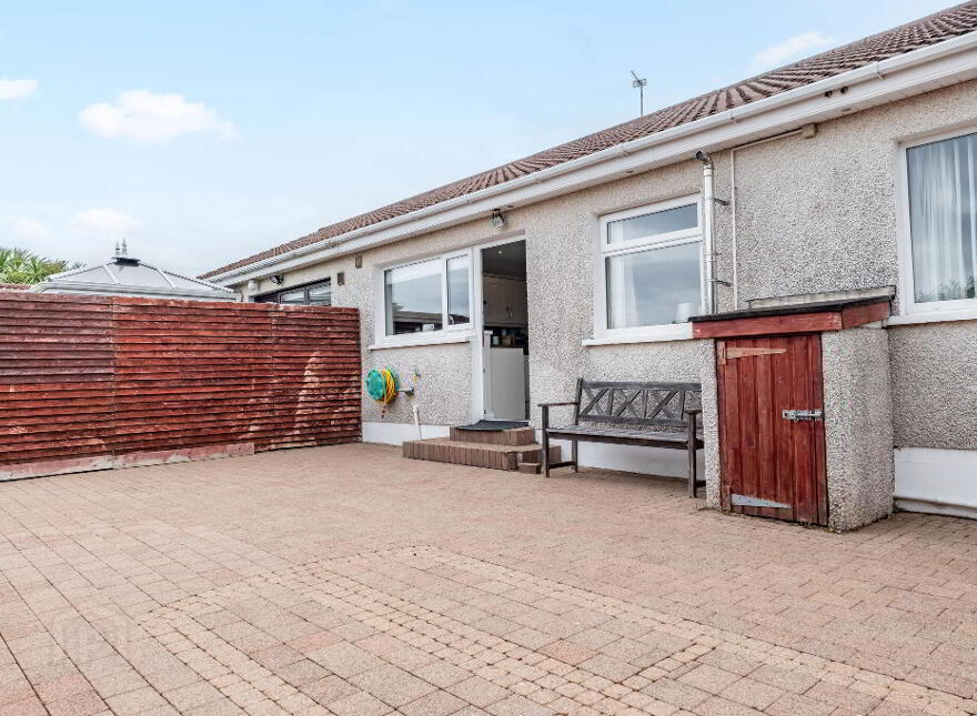 58 Dunsuivnish Avenue, Portstewart, BT55 7EP