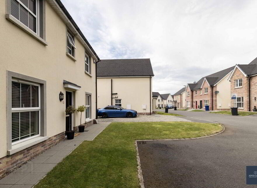 8 Ayrshire Mews, Lisburn, BT28 2GH