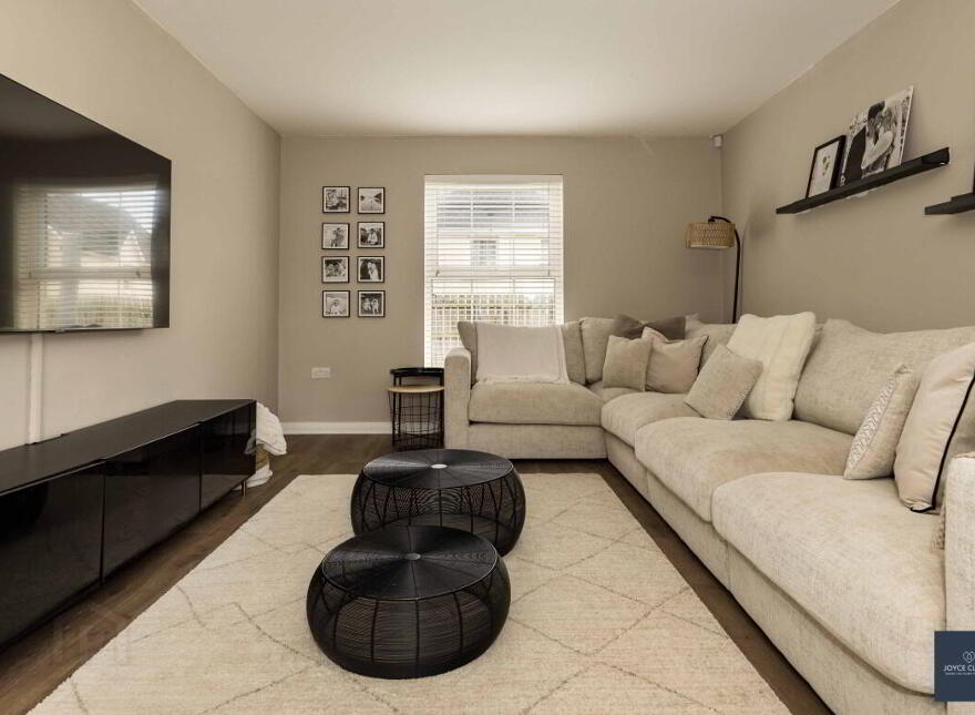 8 Ayrshire Mews, Lisburn, BT28 2GH