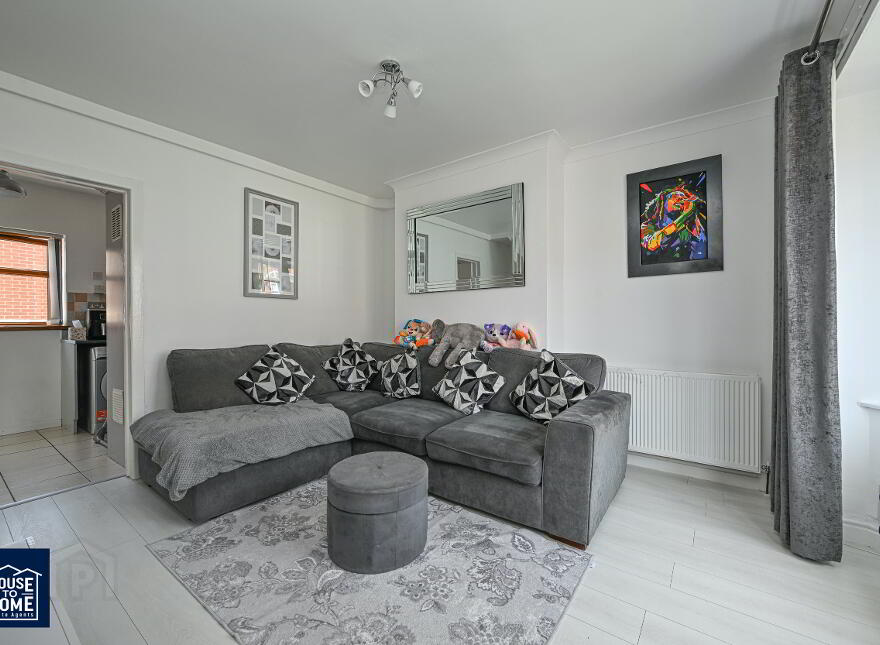 40 Voltaire Gardens, Belfast, Newtownabbey, BT36 7EY