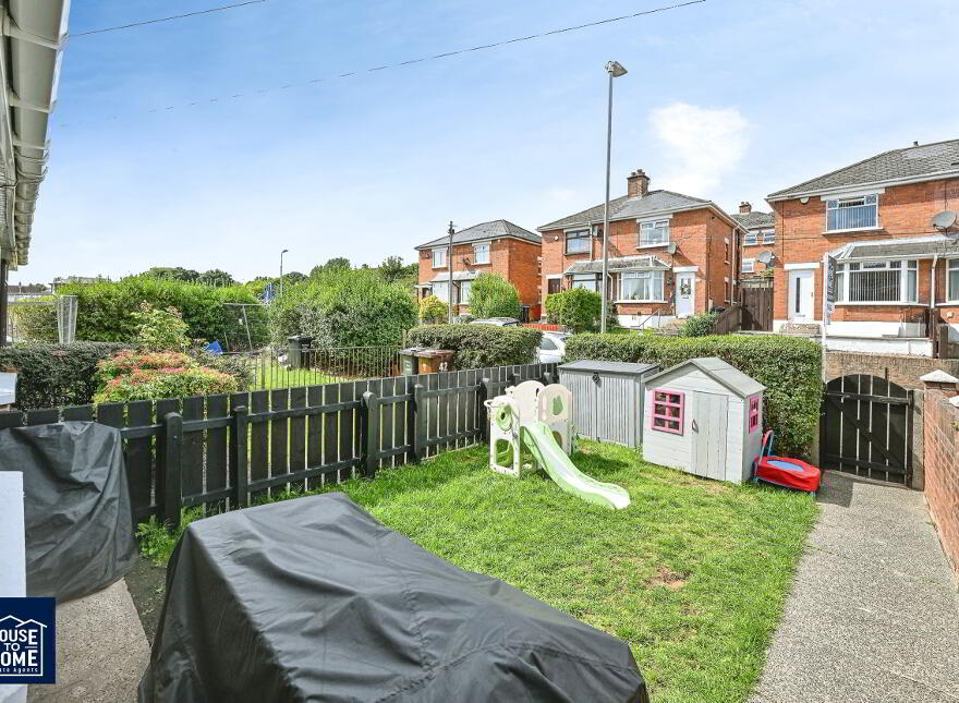 40 Voltaire Gardens, Belfast, Newtownabbey, BT36 7EY
