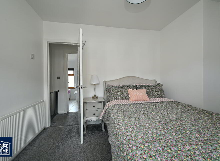 40 Voltaire Gardens, Belfast, Newtownabbey, BT36 7EY