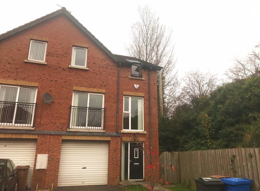 11 Church Close, Dundonald, BT16 2LD
