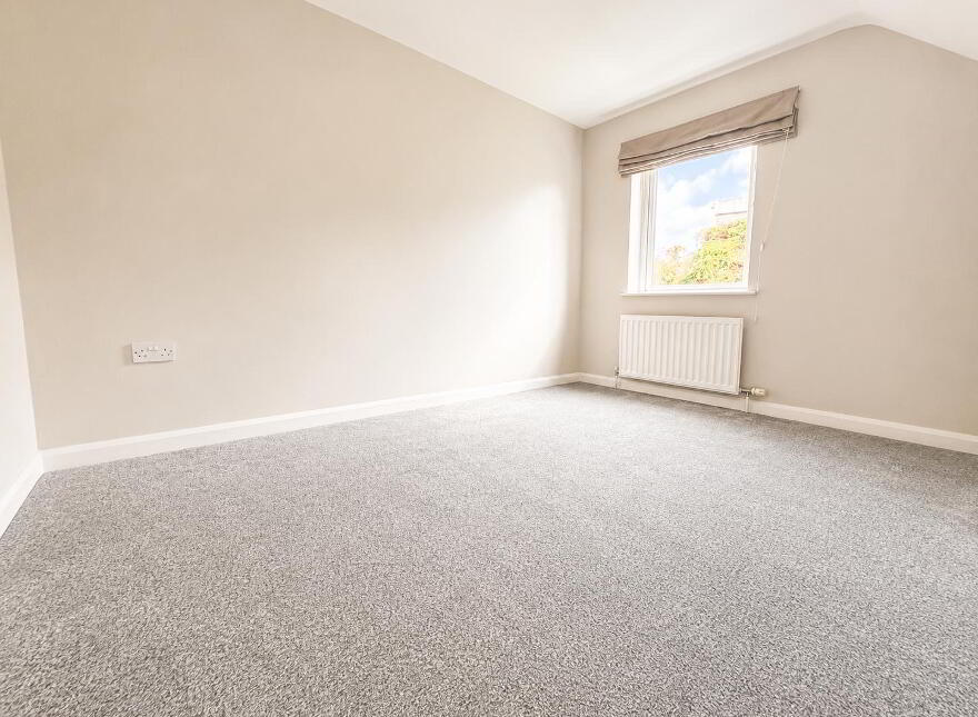 11 Church Close, Dundonald, BT16 2LD