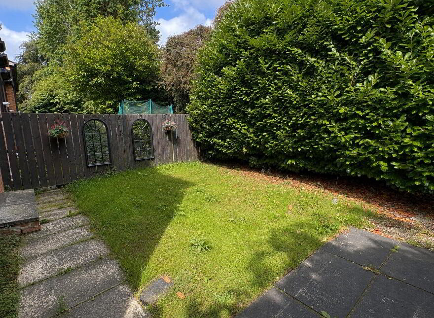 11 Church Close, Dundonald, BT16 2LD