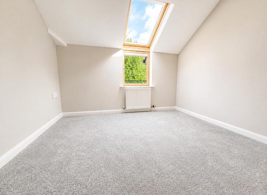11 Church Close, Dundonald, BT16 2LD