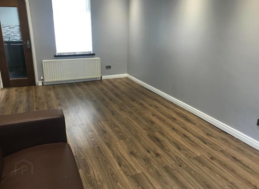 10 Glencairn Street, Belfast, BT13 3LU