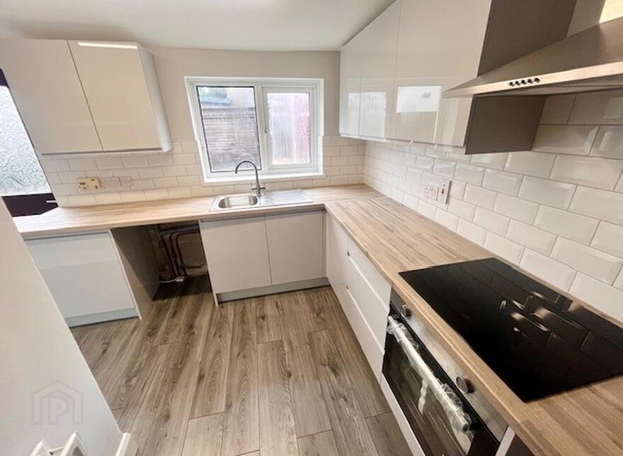 3 Prospect Terrace, Prospect Road, Carrickfergus, BT38 8QE