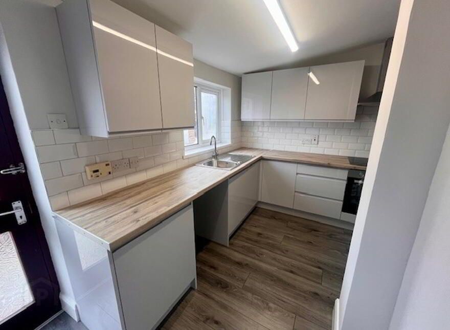 3 Prospect Terrace, Prospect Road, Carrickfergus, BT38 8QE