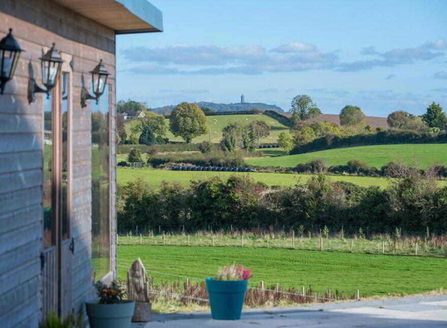 Hillcreely, 18 Hillsborough Road, Comber, BT23 5PQ