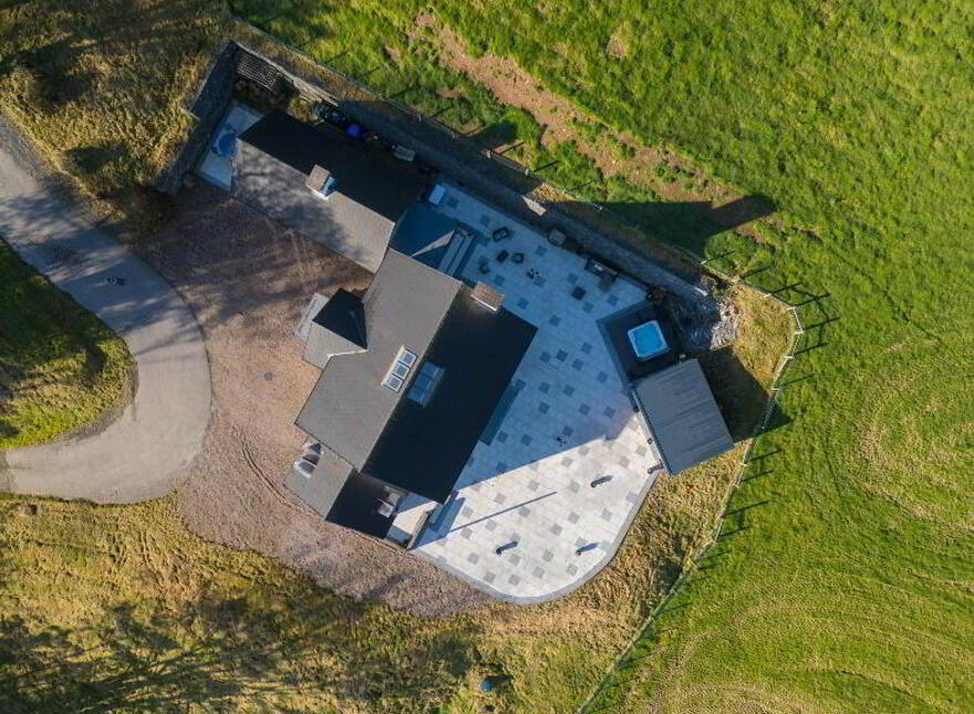 Hillcreely, 18 Hillsborough Road, Comber, BT23 5PQ
