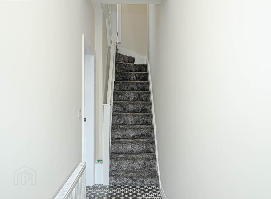 7 Sunwich Street, Ravenhill, Belfast, BT6 8JT
