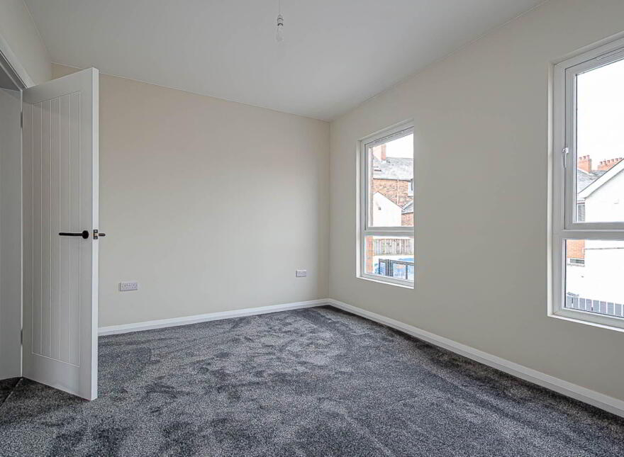 7 Sunwich Street, Ravenhill, Belfast, BT6 8JT