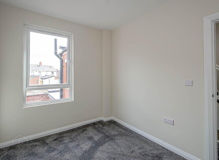 7 Sunwich Street, Ravenhill, Belfast, BT6 8JT