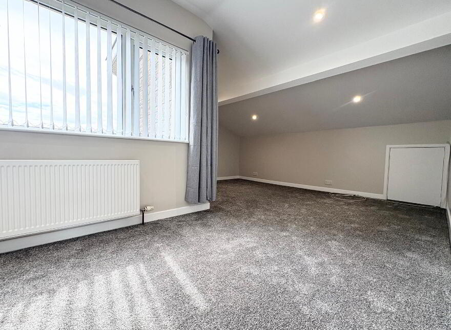 24 Silverbirch Road, Bangor, BT19 6EU