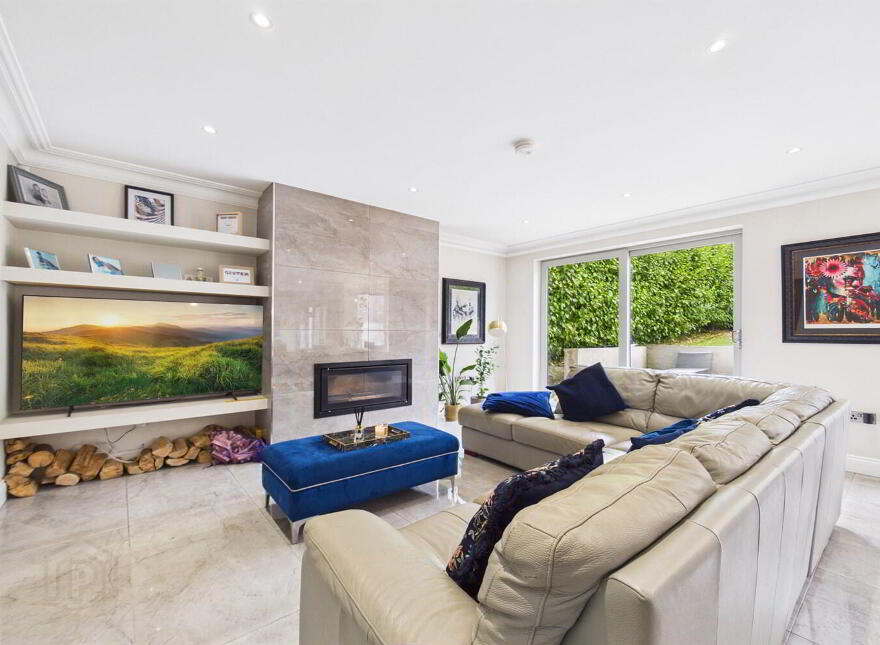 682 Antrim Road, Belfast, BT15 5GP