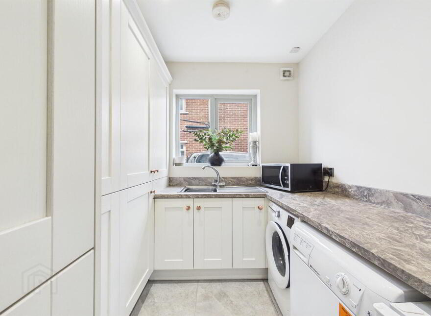 682 Antrim Road, Belfast, BT15 5GP