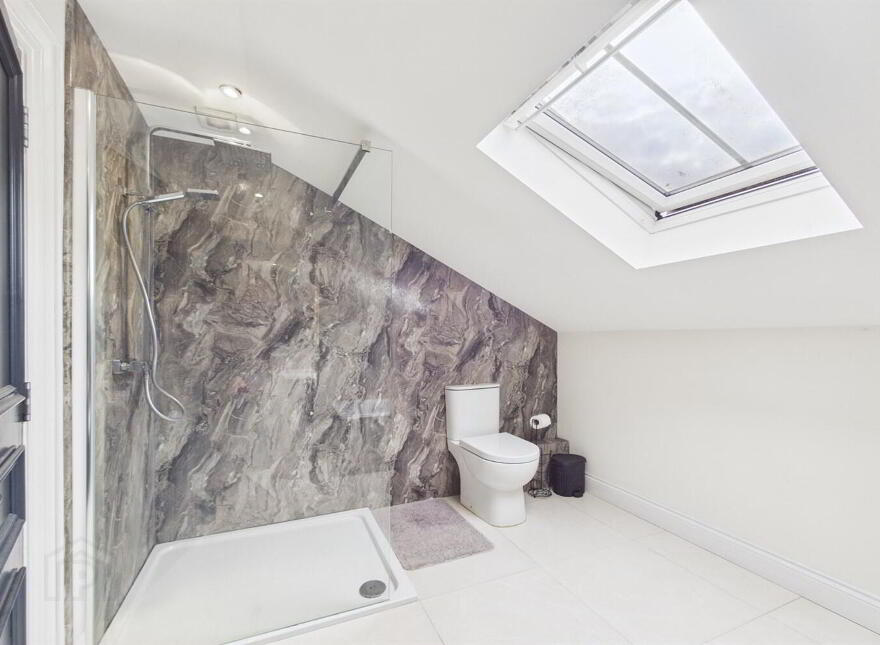 682 Antrim Road, Belfast, BT15 5GP