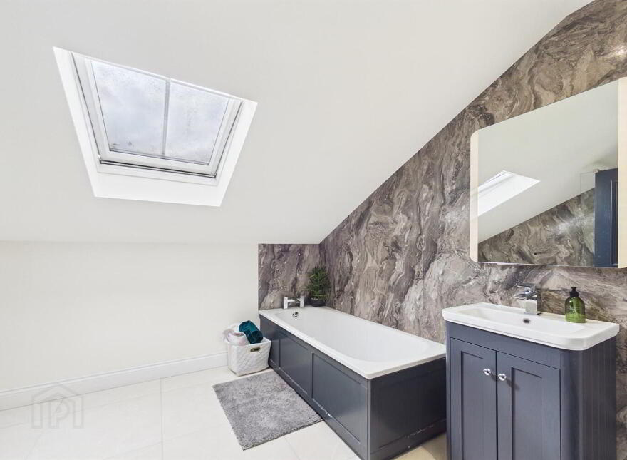 682 Antrim Road, Belfast, BT15 5GP