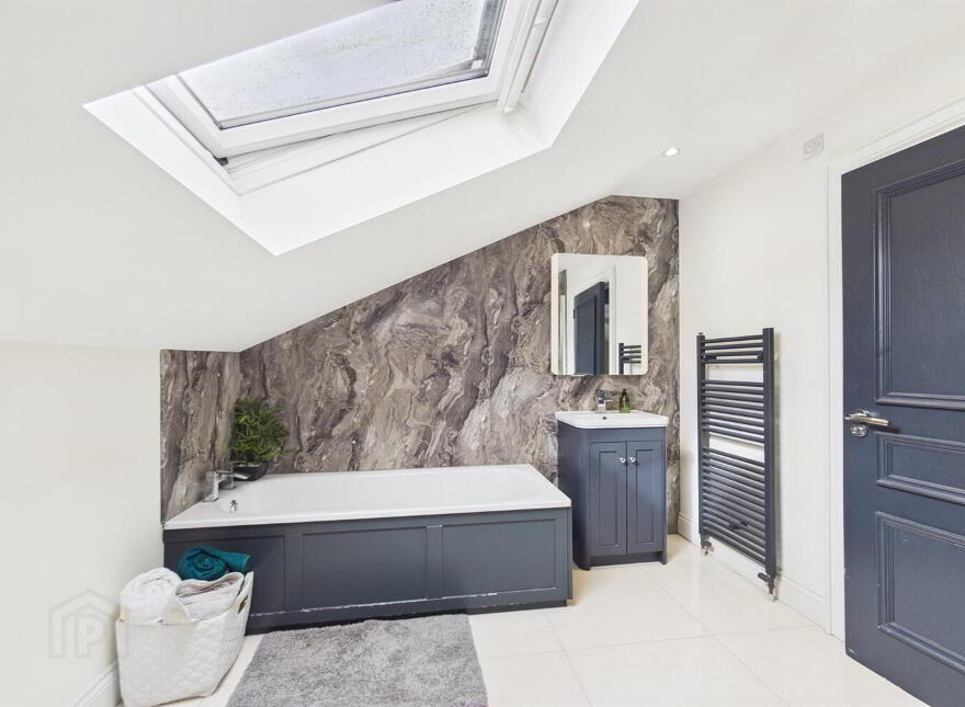 682 Antrim Road, Belfast, BT15 5GP