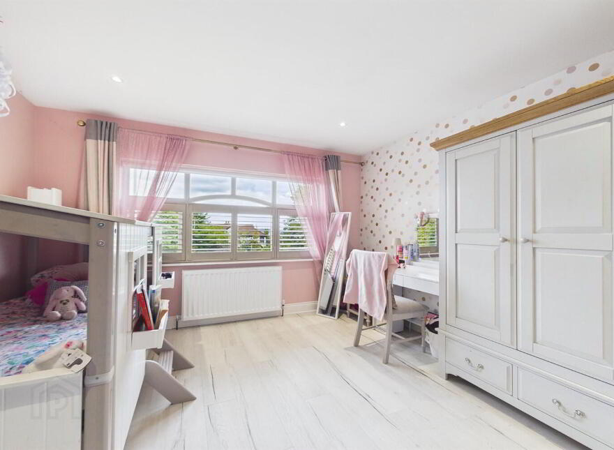 682 Antrim Road, Belfast, BT15 5GP