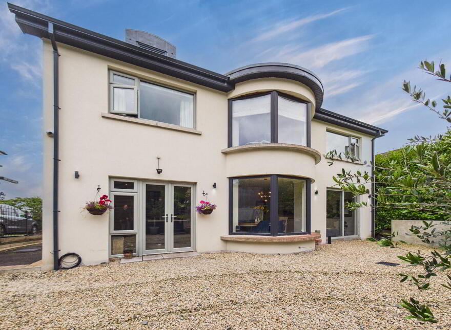 682 Antrim Road, Belfast, BT15 5GP