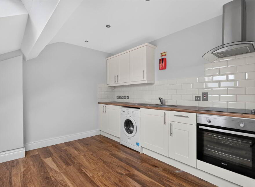 Apt 5, 18 Claremont Street, Belfast, BT9 6AP