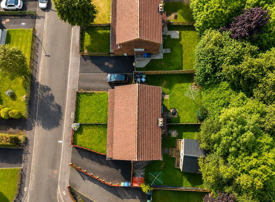 62 Cornshell Fields, Cityside, L’derry, BT48 7UG