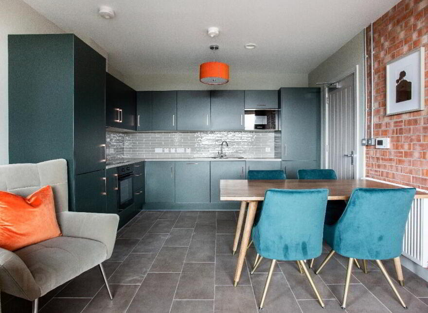 Apt 10 The Residence, 334 Ormeau Road, Belfast, BT7 2GE