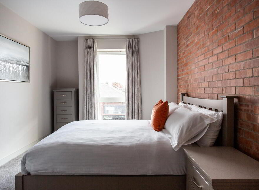 Apt 10 The Residence, 334 Ormeau Road, Belfast, BT7 2GE
