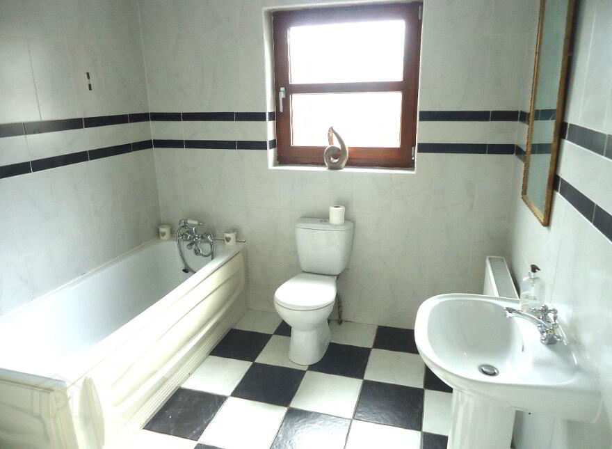 7 An Bonnan Bui Way, Tuam, Blacklion, F91D4C9