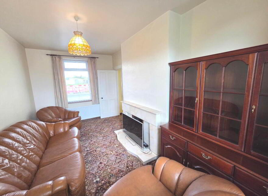 Old Church Road, Williamstown, F45VH70