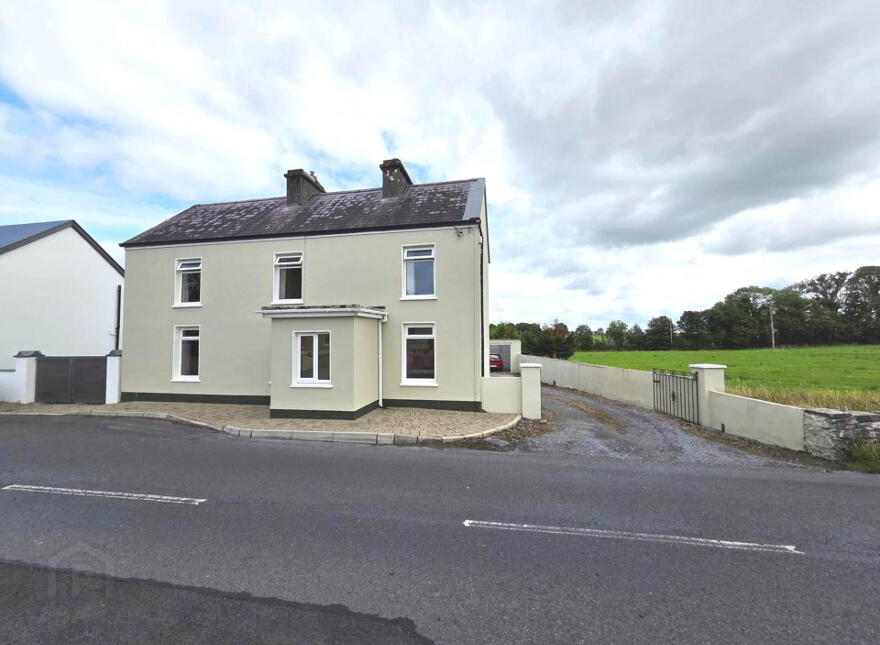 Old Church Road, Williamstown, F45VH70