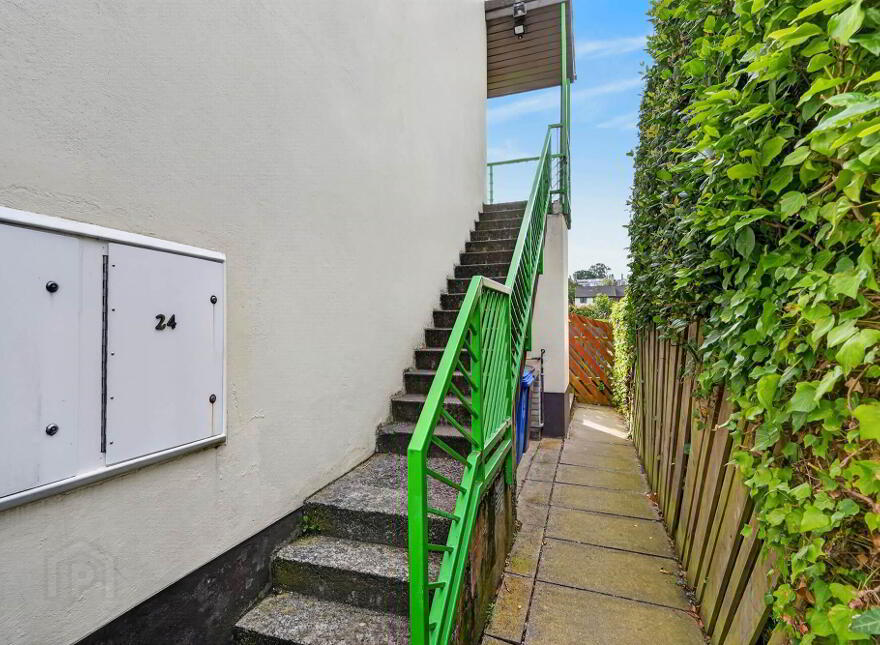 20 Upper Malone Gardens, Belfast, BT9 6LY