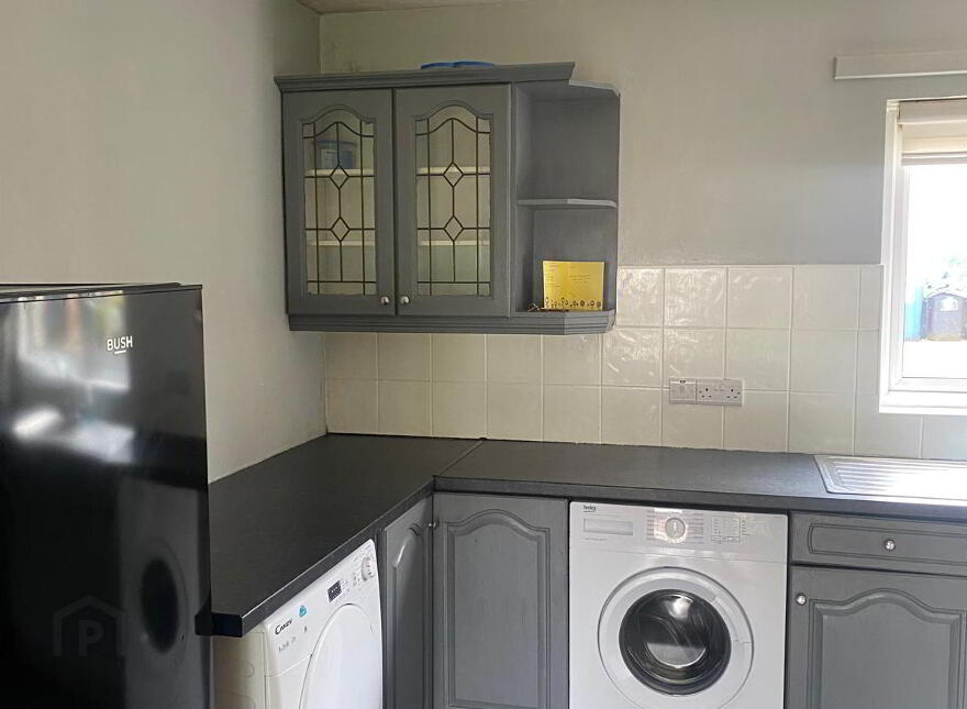 1a Kilwarlin Walk, Belvoir, Belfast, BT8 7EQ