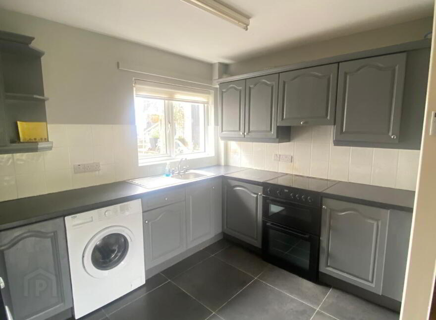 1a Kilwarlin Walk, Belvoir, Belfast, BT8 7EQ
