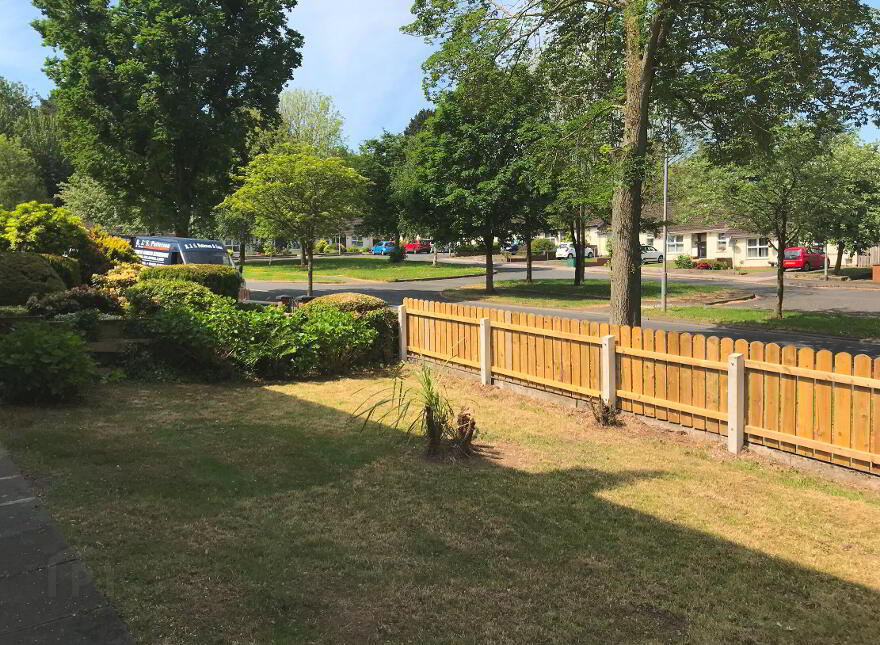 1a Kilwarlin Walk, Belvoir, Belfast, BT8 7EQ