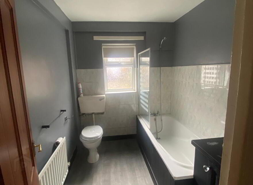 1a Kilwarlin Walk, Belvoir, Belfast, BT8 7EQ