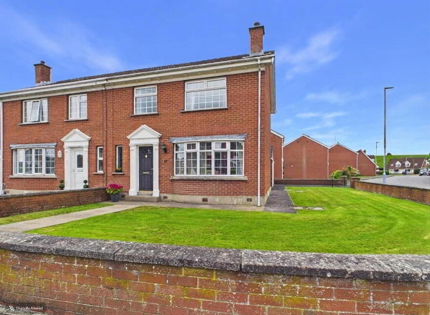 13 Winchester Park, Carryduff, Belfast, BT8 8QG