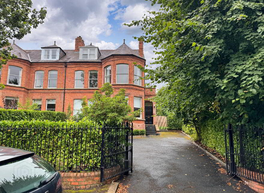 3 Windsor Park, Belfast, BT9 6FQ