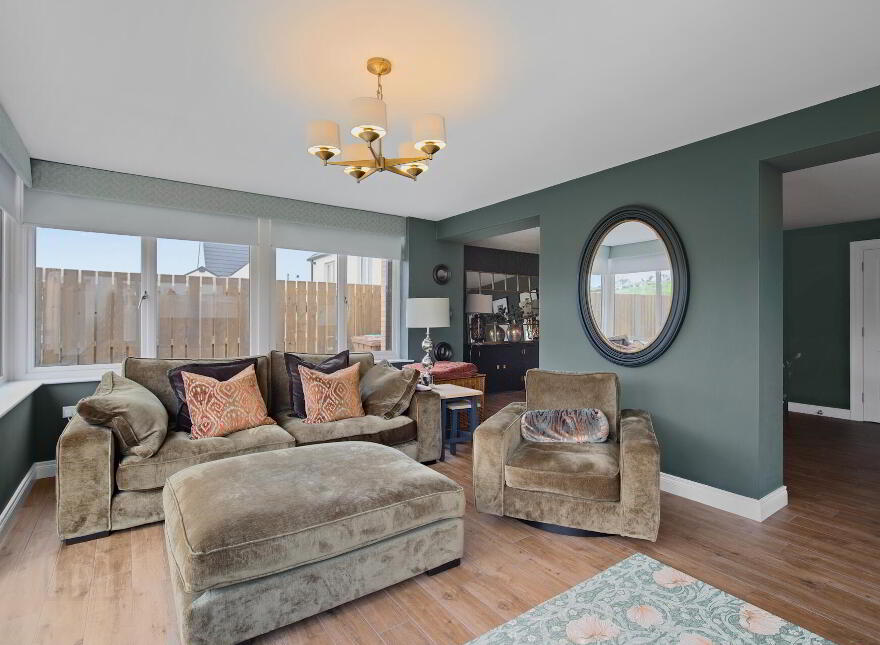 33 Ashgrove Walk, Comber, Newtownards, BT23 5PJ
