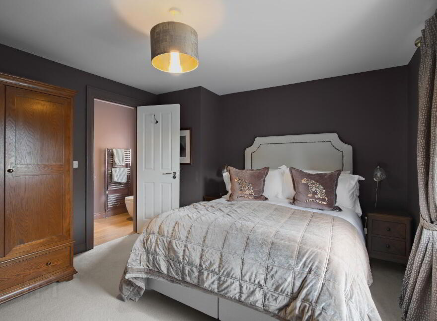 33 Ashgrove Walk, Comber, Newtownards, BT23 5PJ