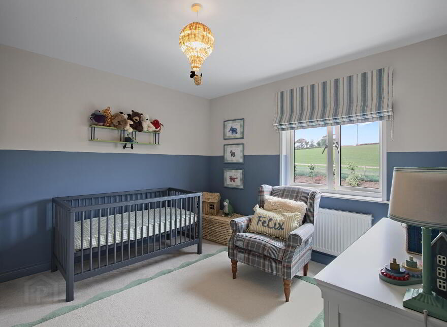 33 Ashgrove Walk, Comber, Newtownards, BT23 5PJ