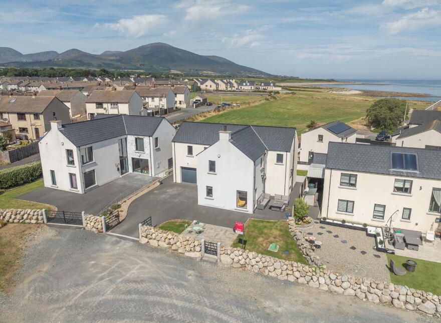 71A Glassdrumman Road, Annalong, Newry, BT34 4QJ