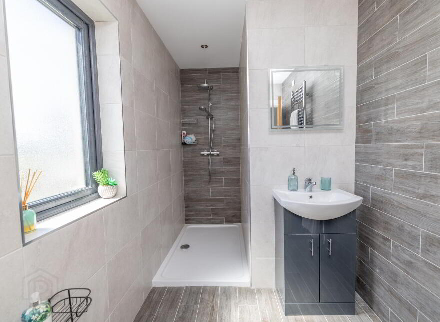 71A Glassdrumman Road, Annalong, Newry, BT34 4QJ
